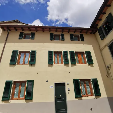 La Piazzetta - *